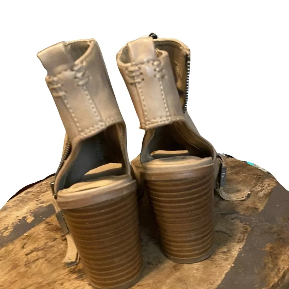 Sam Edelman Circus Peep Toe Bootie, Size 6 - Picture 3 of 3